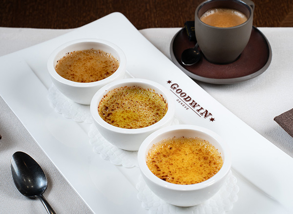 Home-made crème brûlée trio